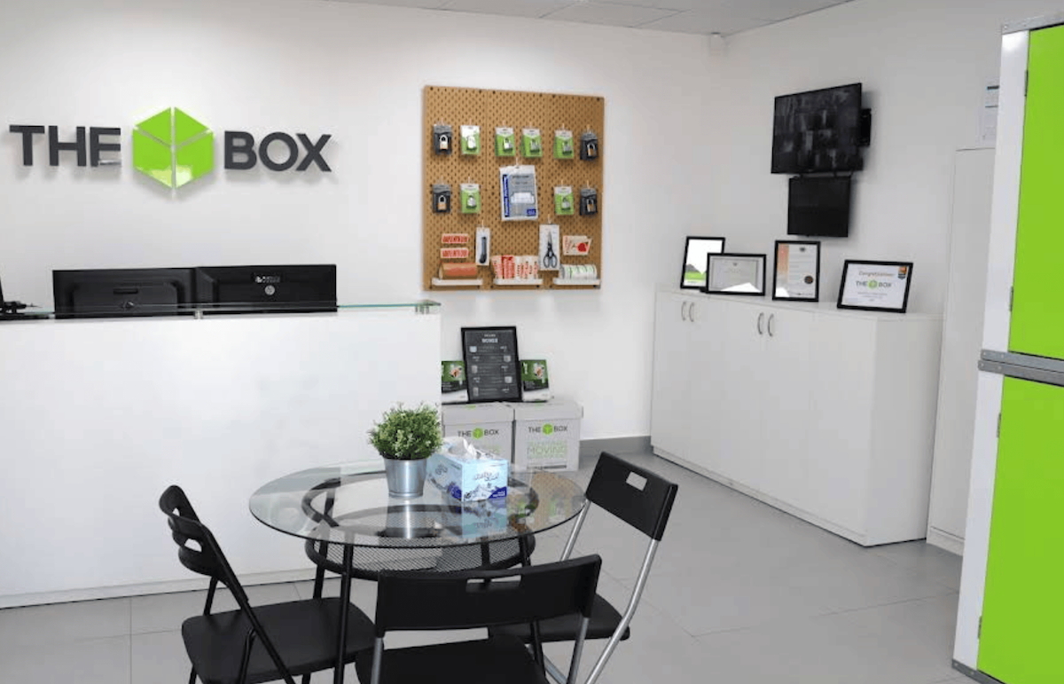 The Box facility in Al Quoz Industrial Area 4, Dubai - Exterior 1